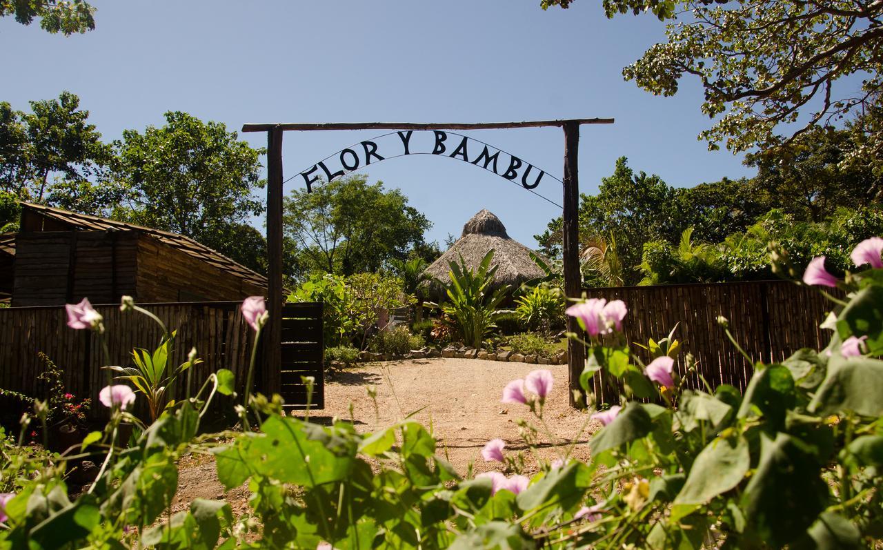 Glamping Hotel Flor Y Bambu Playa Grande Exterior photo